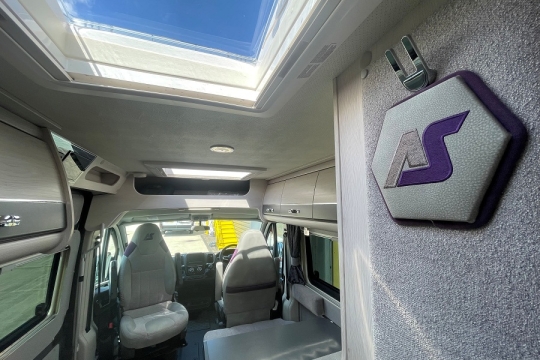 auto-sleepers-fairford-interior-front-half.jpg