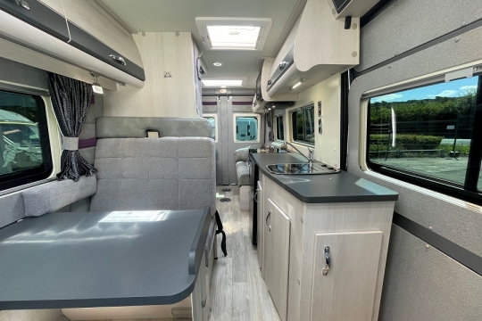auto-sleepers-fairford-interior-to-rear.jpg
