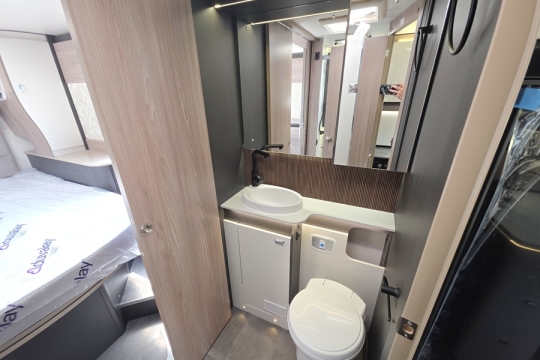Swift-Kon-Tiki-794-Interior-Bathroom.jpg