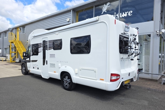 Bessacarr-Hi-Style-496-Exterior-Rear-Side.jpg
