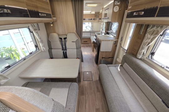 Bessacarr-Hi-Style-496-Interior-Front-to-Rear.jpg