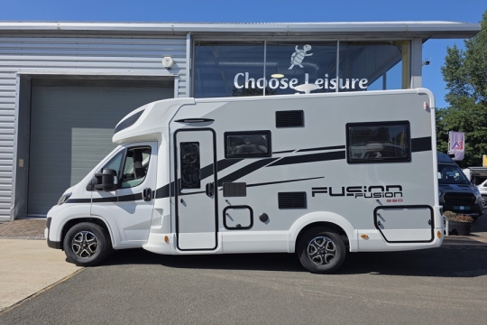 McLouis-Fusion-330-Exterior-Side.jpg