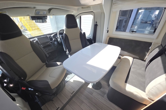 McLouis-Fusion-330-Interior-Front-Lounge.jpg