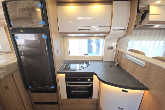 Carthago-C1-Tourer-T-148-KB-LE-H-Interior-Kitchen.jpg