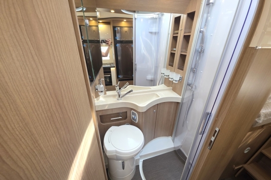 Carthago-C1-Tourer-T-148-KB-LE-H-Interior-Bathroom.jpg