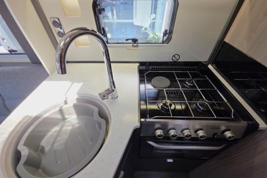 Swift-Escape-694-Interior-Kitchen-Top.jpg
