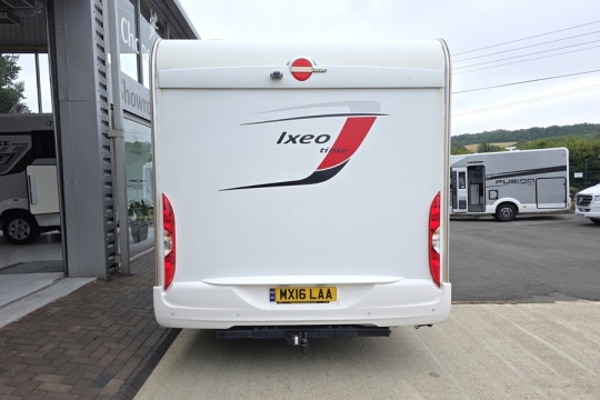 Burstner-Ixeo-IT-726-Exterior-Rear.jpg
