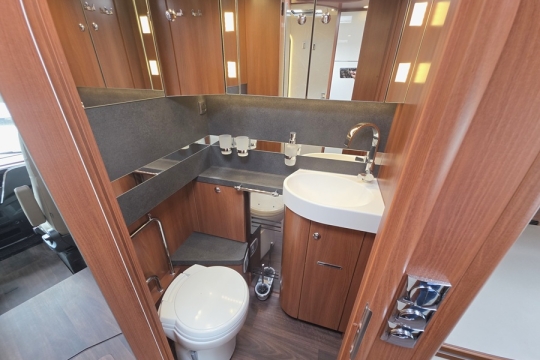 Carthago-liner-for-two-I53-L-Interior-Bathroom.jpg