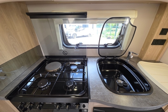 elddis-majestic-115-interior-kitchen-worktop.jpg