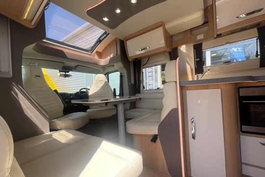 mclouis-fusion-360-interior-lounge.jpg