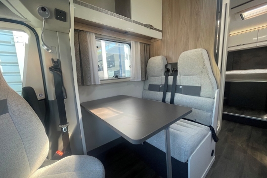 swift-voyager-494-interior-dinette.jpg