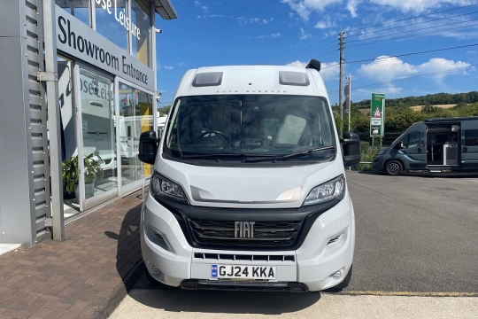 auto-sleepers-warwick-xl-exterior-front.jpg
