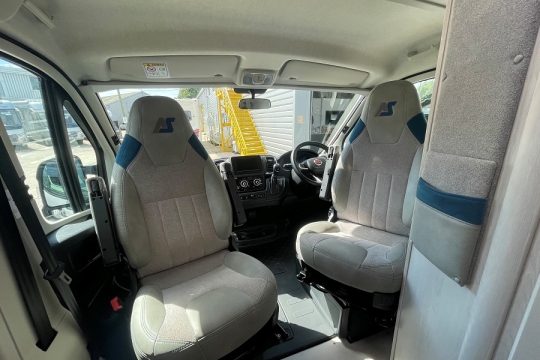 auto-sleepers-warwick-xl-interior-cab.jpg