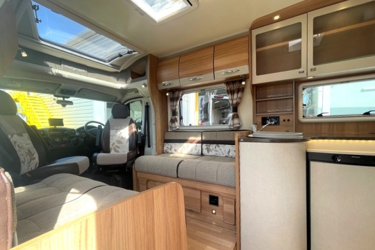bailey-approach-730-interior-front.jpg