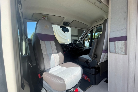 auto-sleepers-warwick-xl-interior-front-cab.jpg