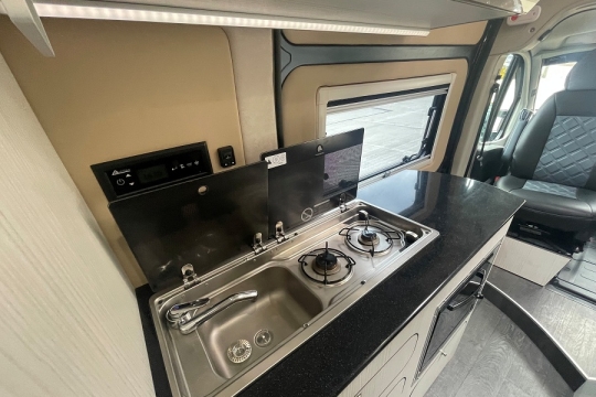 autohaus-kingston-interior-kitchen-top.jpg