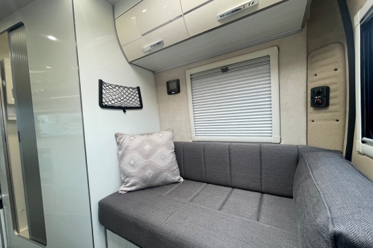 autohaus-kingston-interior-sofa.jpg