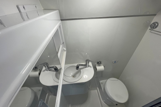 autohaus-kingston-interior-washroom.jpg