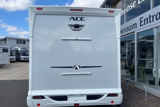 ace-1500-et-exterior-rear.jpg