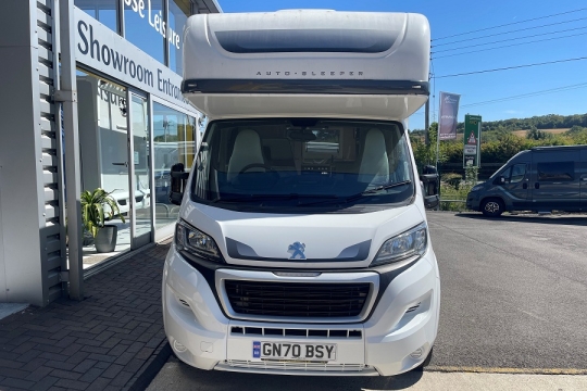 auto-sleepers-nuevo-ek-es-exterior-front.jpg