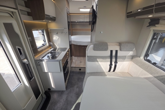 Dethleffs-Trend-T-6557-Interior-Front-to-Rear.jpg