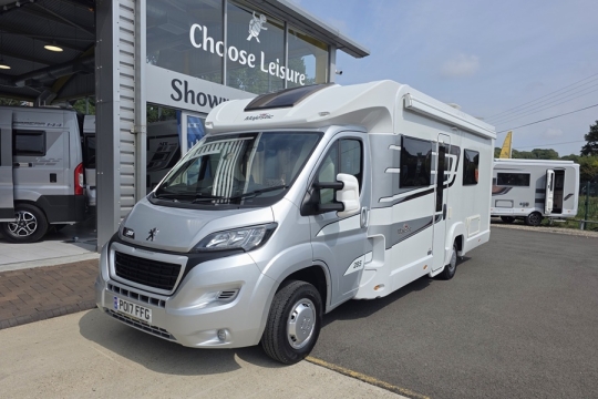 Elddis-Majestic-285-Exterior-Front-Side.jpg