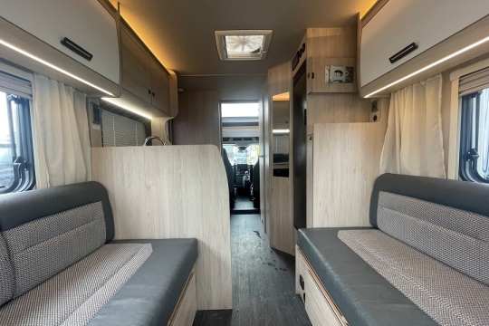 auto-trail-f68-interior-to-front.jpg