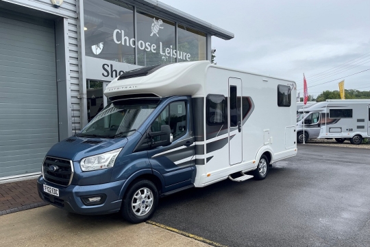 auto-trail-f70-exterior-front-side.jpg
