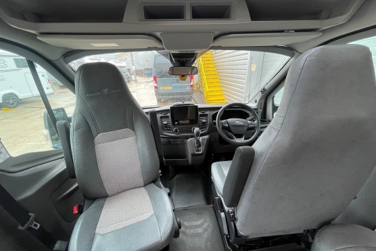 auto-trail-f70-interior-cab.jpg