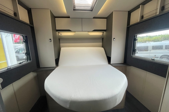 auto-trail-f74-interior-bedroom.jpg