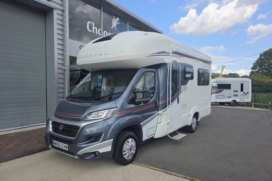 Auto-Trail-Imala-625-Exterior-Front-Side.jpg
