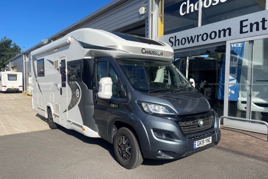 chausson-welcome-738-exterior-front-side.jpg