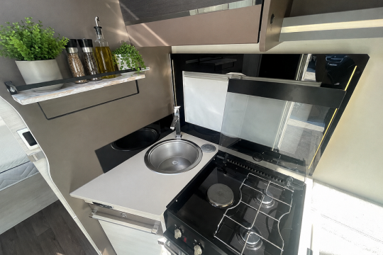 chausson-welcome-738-dressed-kitchen.png