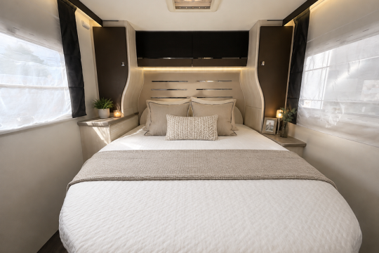 Chausson-bedroom-dressed.png