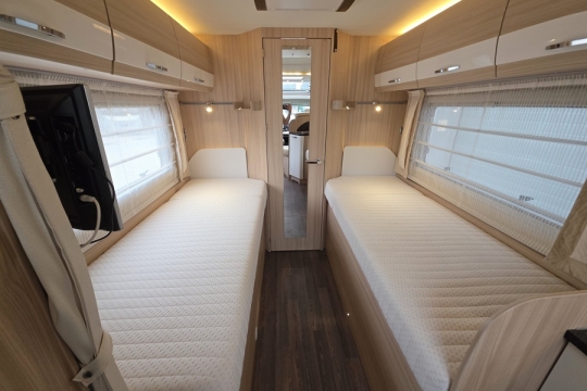 Burstner-Nexxo-T720-Interior-Beds.jpg