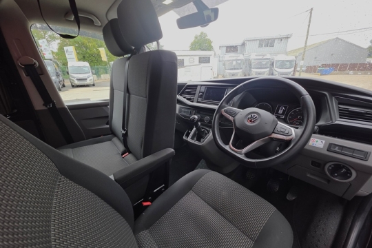 VW-Transporter-SK-Conversion-Interior-Cab-Side.jpg