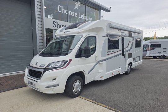Elddis-Encore-255-Exterior-Front-Side.jpg