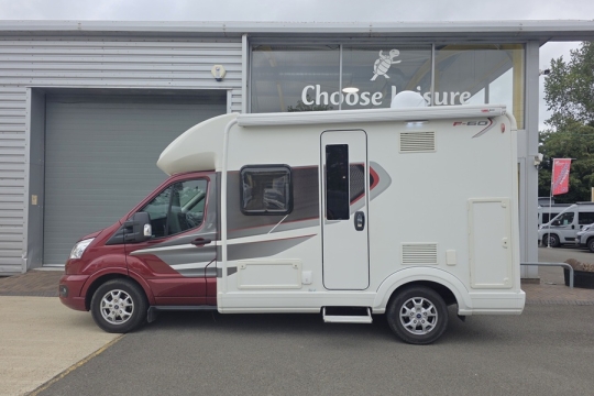 Auto-Trail-F-Line-F60-Exterior-Side.jpg