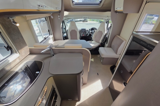 Burstner-Lyseo-Harmony-700-Interior-Rear-to-Front.jpg