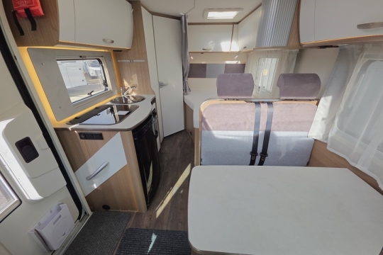 Carado-T135-Interior-Front-to-Rear.jpg
