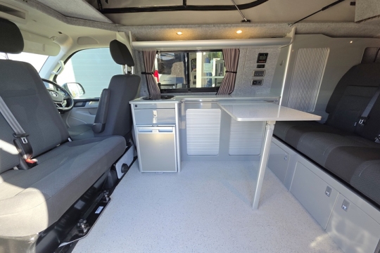 VW-P-Dubbs-Interior-Side.jpg