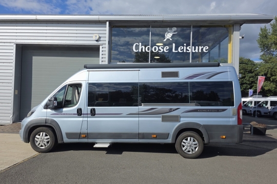 Auto-Sleepers-Kemerton-XL-Exterior-Side.jpg