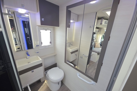 Chausson-630-Interior-Bathroom.jpg
