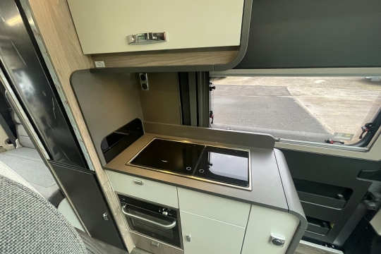 swift-carrera-144-interior-kitchen.jpg