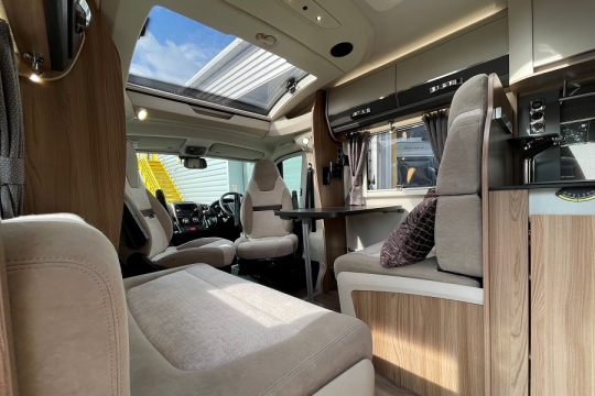 swift-kon-tiki-584-sport-interior-to-cab.jpg