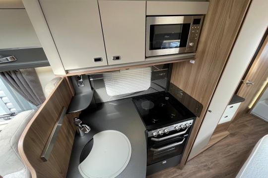 swift-kon-tiki-584-sport-interior-kitchen-tops.jpg