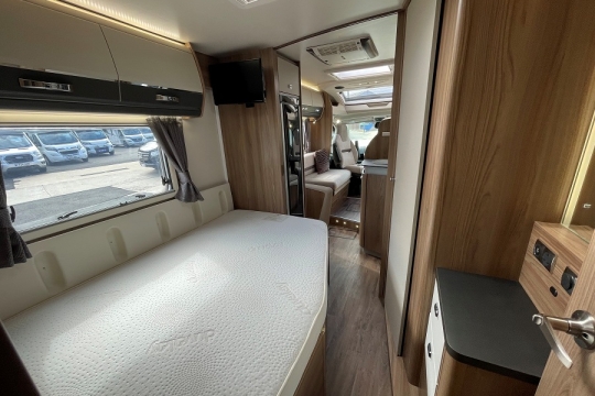 swift-kon-tiki-584-sport-interior-bed-to-front.jpg