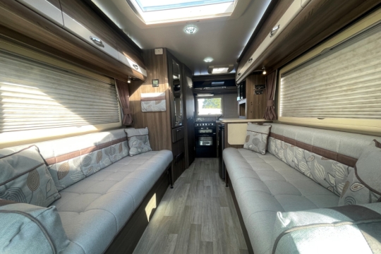 auto-sleepers-broadway-interior-to-rear.jpg
