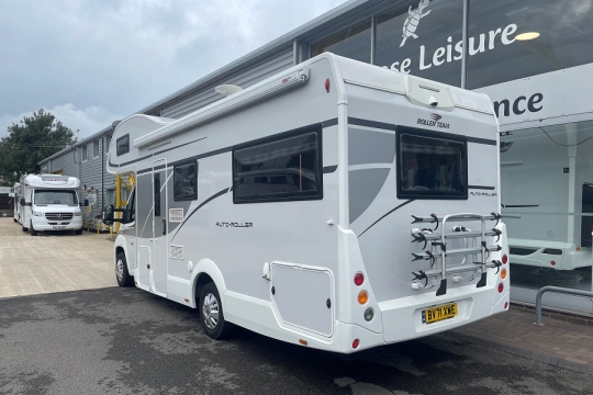 rollertteam-zefiro-690-exterior-rear-side.jpg