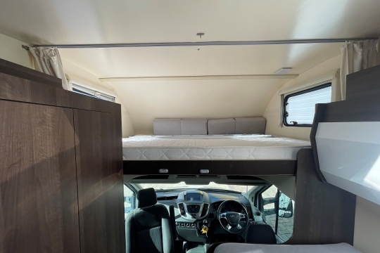rollerteam-zefiro-690-interior-over-cab-bed.jpg